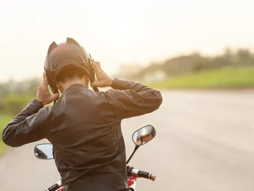 Hausse des accidents mortels à moto : comment rouler en toute sécurité ?